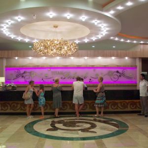 Hotel Titan Select
