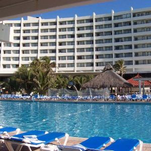 Hotel Crown Paradise