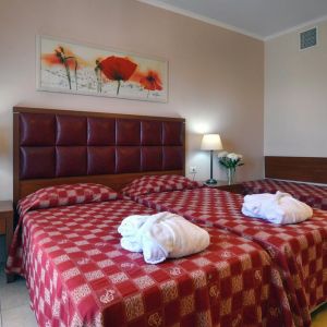 Hotel Ariti Grand