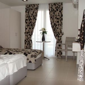 Hotel Dafni Plus