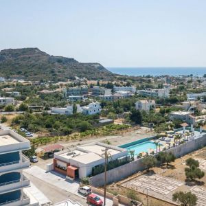 Mazoren Art Hotel