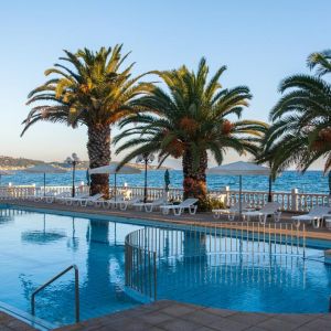 Hotel Paradise Beach