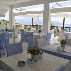 Hotel Naftilos (adults only)