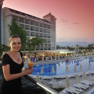Lake and River Side Hotel