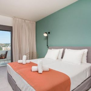 Mazoren Art Hotel