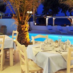 Hotel Alesahne Beach