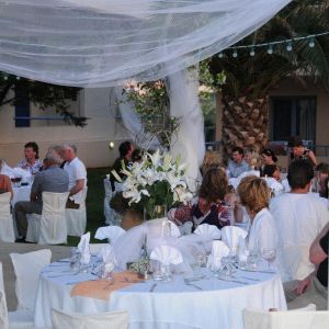 Hotel Golden Bay Apartments