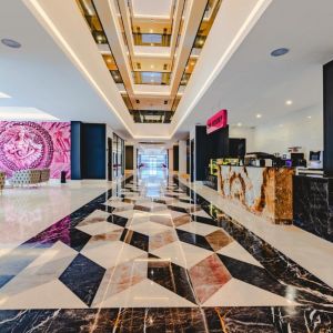 Hotel Granada Luxury Red