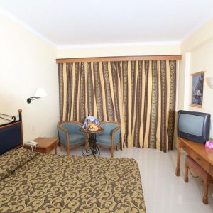 Hotel Tsokkos Gardens