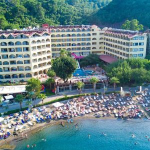 Hotel Golmar Beach
