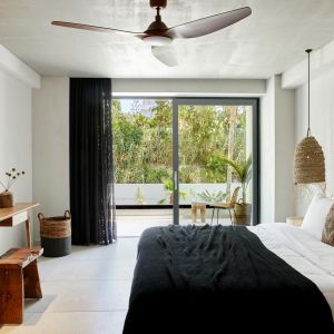 The Syntopia Hotel