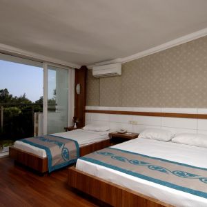 Hotel Maya Golf