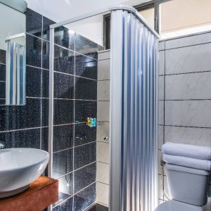 Petousis Hotel and Suites