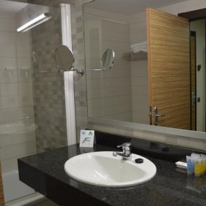 Aqua Hotel Bertran Park