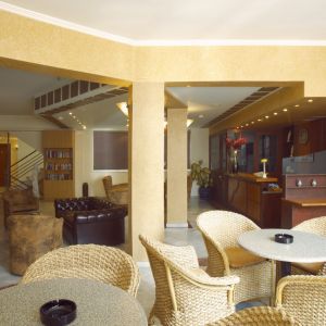 Theo Beach Hotel Apartaments