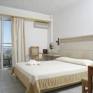 Hotel Glaros Beach