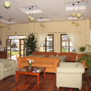 Hotel Lefkoniko Bay