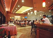 Hotel Village San Antonio