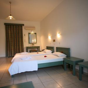 Elpis Studio Apartments