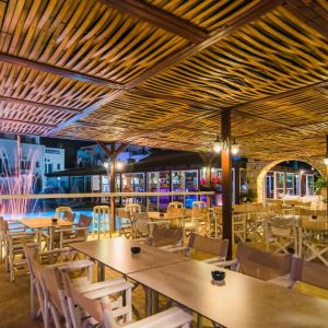 Yiannis Manos Resort Hotel