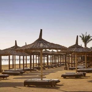 Hotel Coral Sea Holiday Resort
