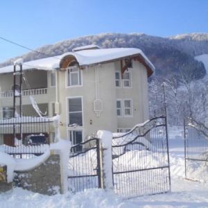 VILA CARPATHIA