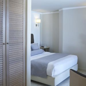 Hotel Ikaros Beach Luxury Resort and Spa