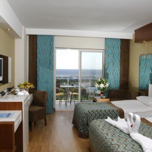 Hotel Seaden Sea World Resort and Spa