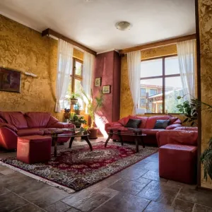 Kap House Family Hotel
