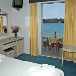 NYDRION BEACH