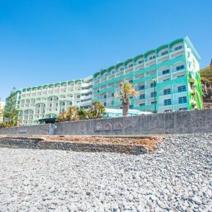 Hotel Pestana Ocean Bay Resort