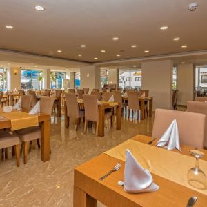 Hotel River Garden Holiday Village