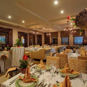 Hotel Crystal Admiral Resort Suites and SPA