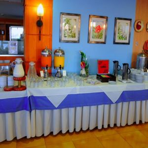 Duas Torres Hotel