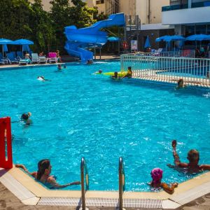Hotel Avena Resort and Spa