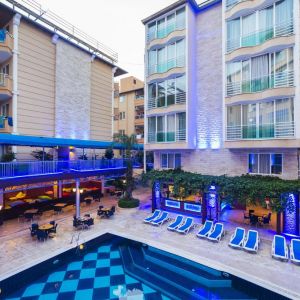 Tac Premier Hotel and Spa