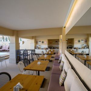 Hotel La Stella Apartments and Suites