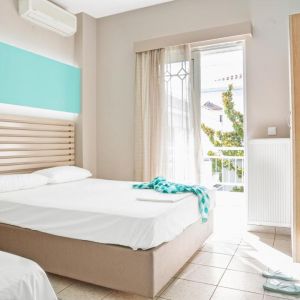 Ouzas Luxury Hotel