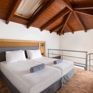 Costa Lindia Beach Resort