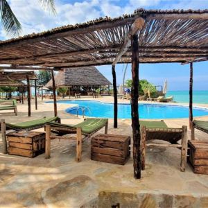 Reef and Beach Resort