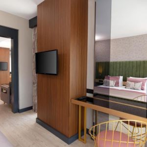 The Raga Side 16 Fine Dining Hotel Adult Only