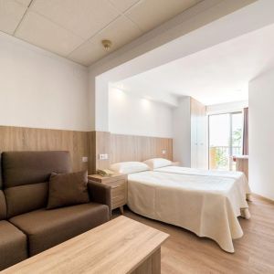 Hotel Montemar Benidrom