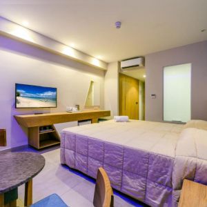 Tasia Maris Seasons Hotel