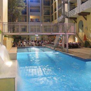 Hotel Lefkoniko Bay