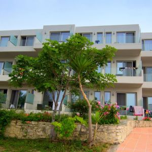 Resol Hotel (Ex.Liza Mary)