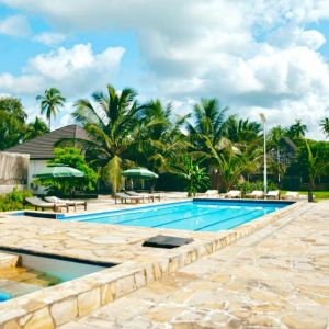 Mambo Ocean Resort