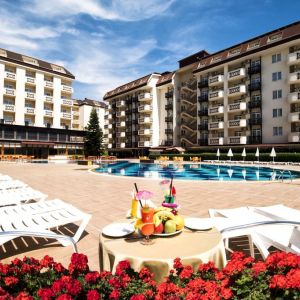 Hotel Titan Garden