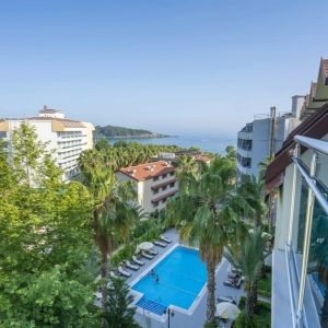 Gardenia Beach Hotel