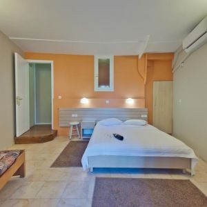 Hotel Rouda Bay