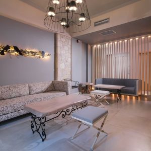 Neikos Mediterraneo Luxury Suites